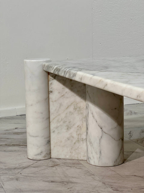 Gae Aulenti Carrara Marble Jumbo Table for Knoll International,  1970