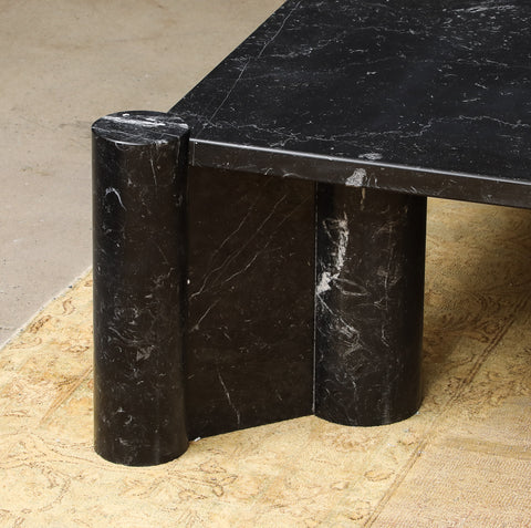 Gae Aulenti for Knoll “Jumbo” Black Marble Coffee Table, Italy 1960s