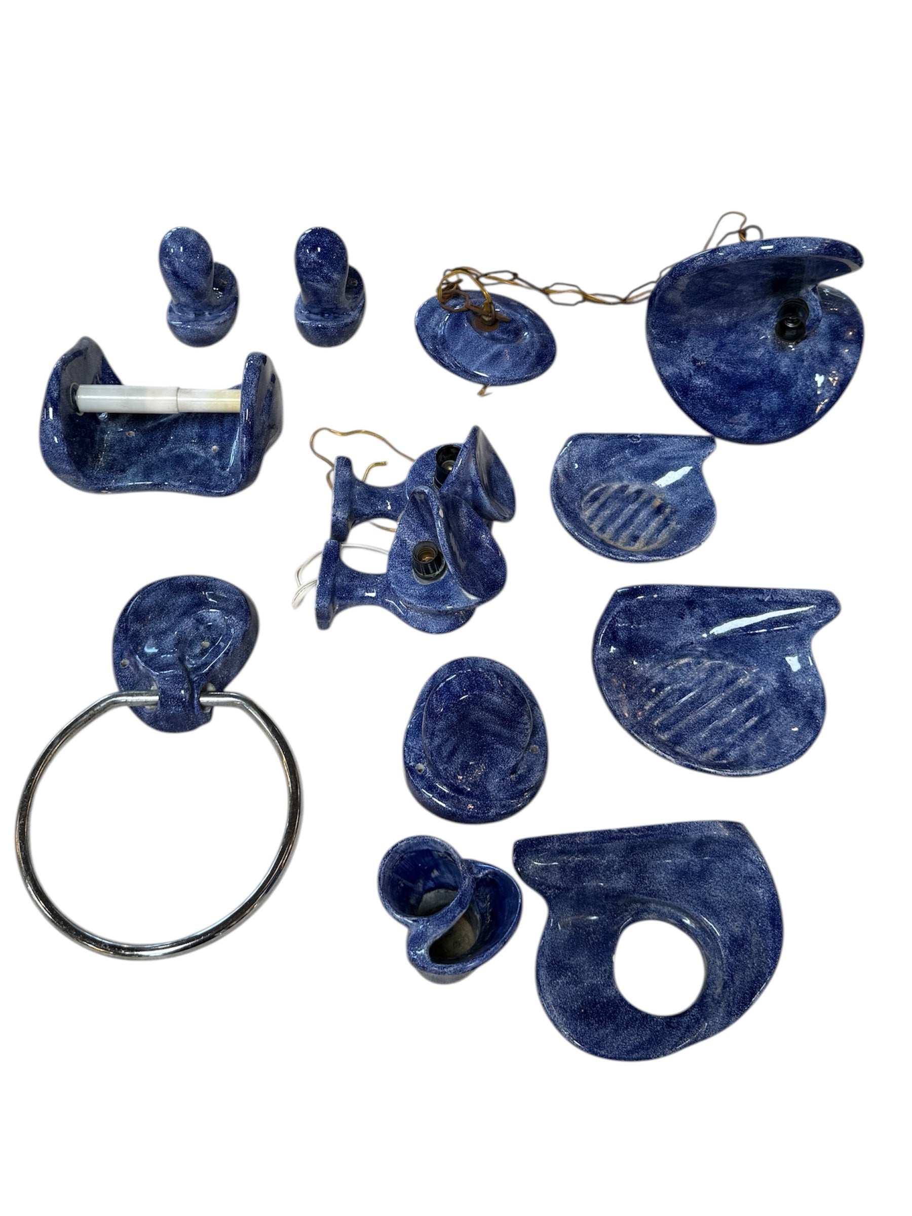 Vintage Blue Ceramic Bathroom Accessory Set (Multi-Piece)