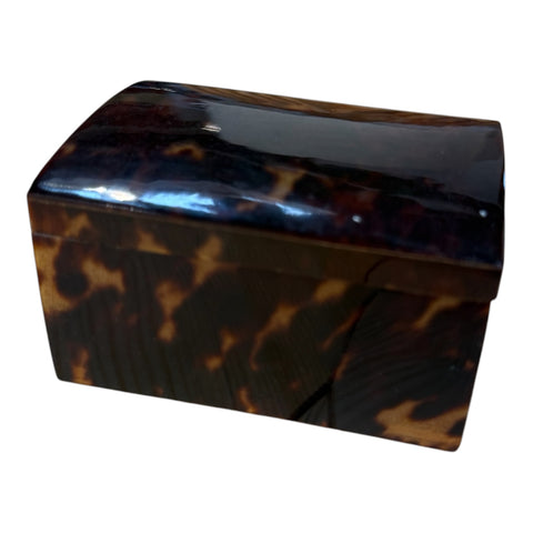 Tortoiseshell-Pattern Lacquered Dome-Top Trinket Box