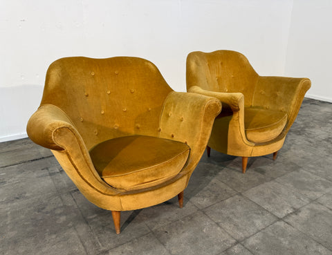 Pair of Velvet Armchairs by Federico Munari with Matching Sofa Available, Italy, 1950s