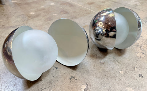 Pair of “Diaframma” Sconces by Fontana Arte, Italy, 1960s