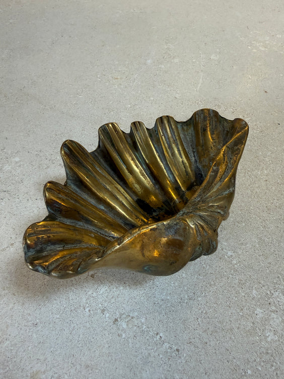 Vintage Brass Shell Dish / Scallop Shell Catchall Bowl