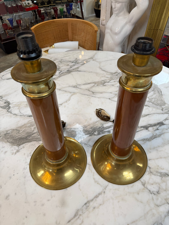 Pair of Mid-Century Modern Brass and Brown Lacquer Table Lamps