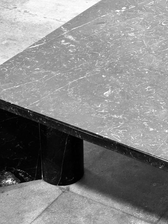 Gae Aulenti for Knoll “Jumbo” Black Marble Coffee Table, Italy 1960s