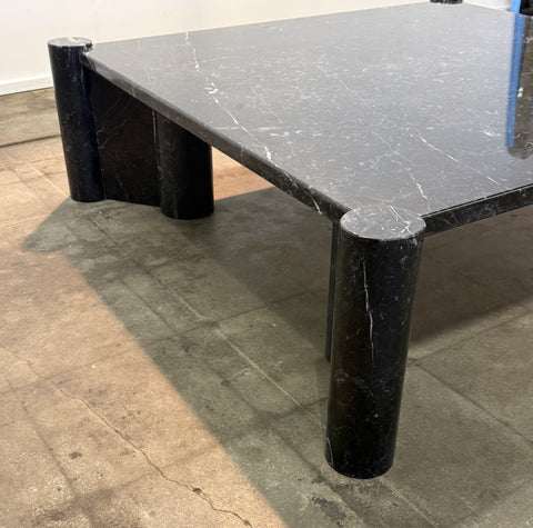 Gae Aulenti for Knoll “Jumbo” Black Marble Coffee Table, Italy 1960s