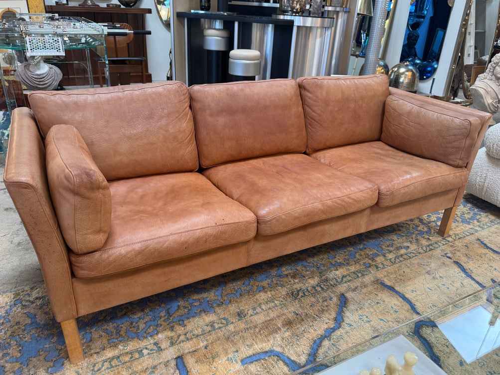 Three-Seat Leather Sofas in Original Leather, by Mogens Hansen