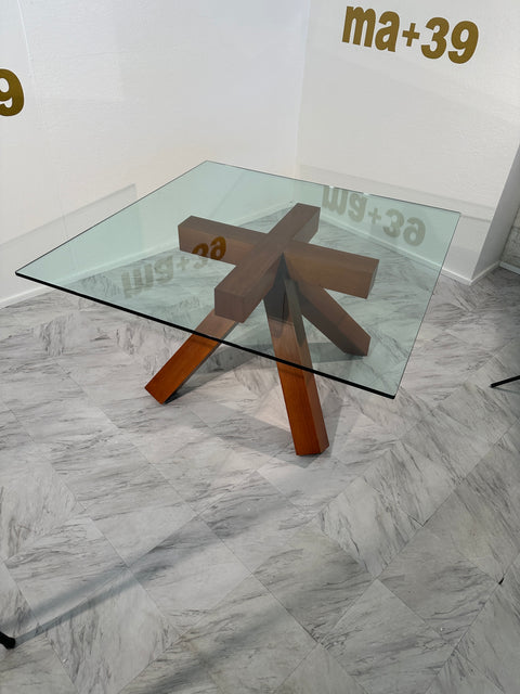 Vintage Italian Nutwood and Glass Dining Table La Rotonda by Mario Bellini for Cassina 1970s