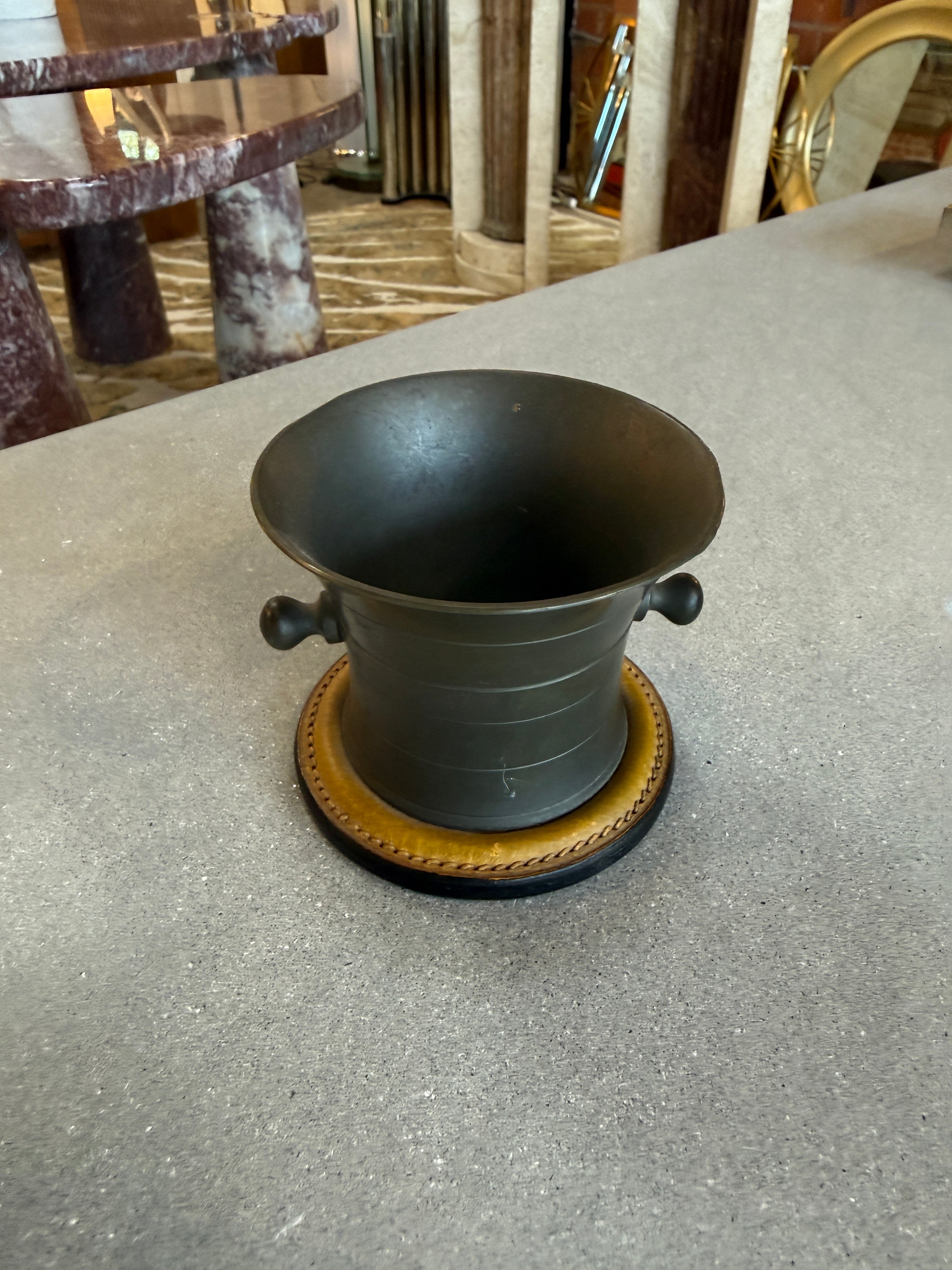 Vintage Gucci Pewter Desk Pen Holder with Leather Base