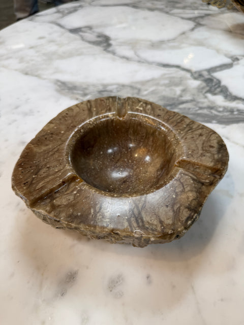 Vintage-Style Brown Marble Ashtray – Hand-Carved Organic Shape, 3 Cigar Rests
