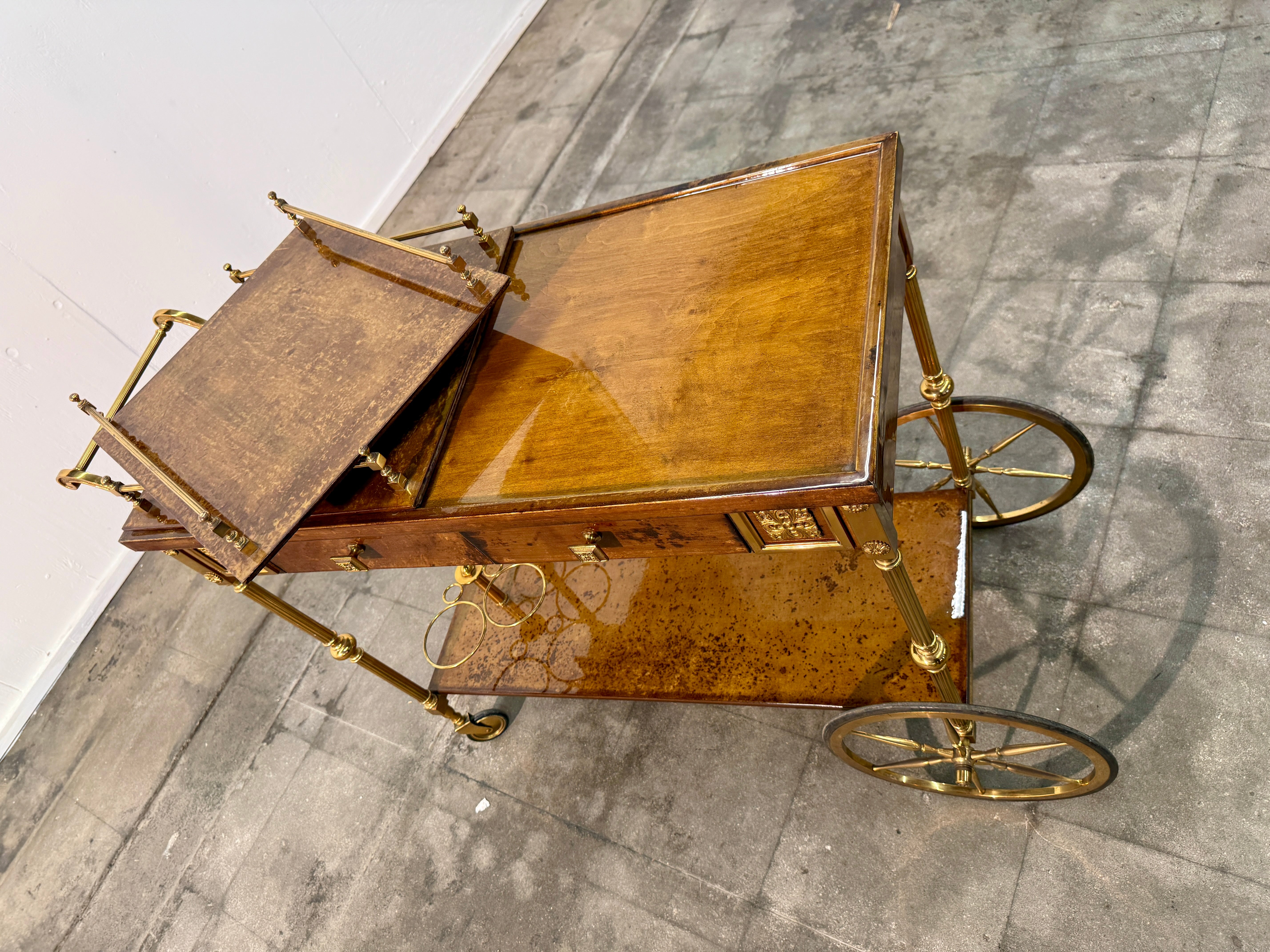 Italian Burl Wood and Brass Bar Cart, 1950s