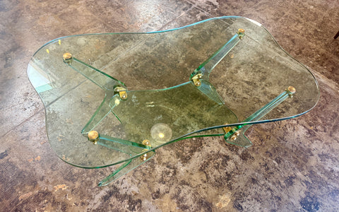 Fontana Arte Sculptural Glass Coffee Table, Italy, 1970s