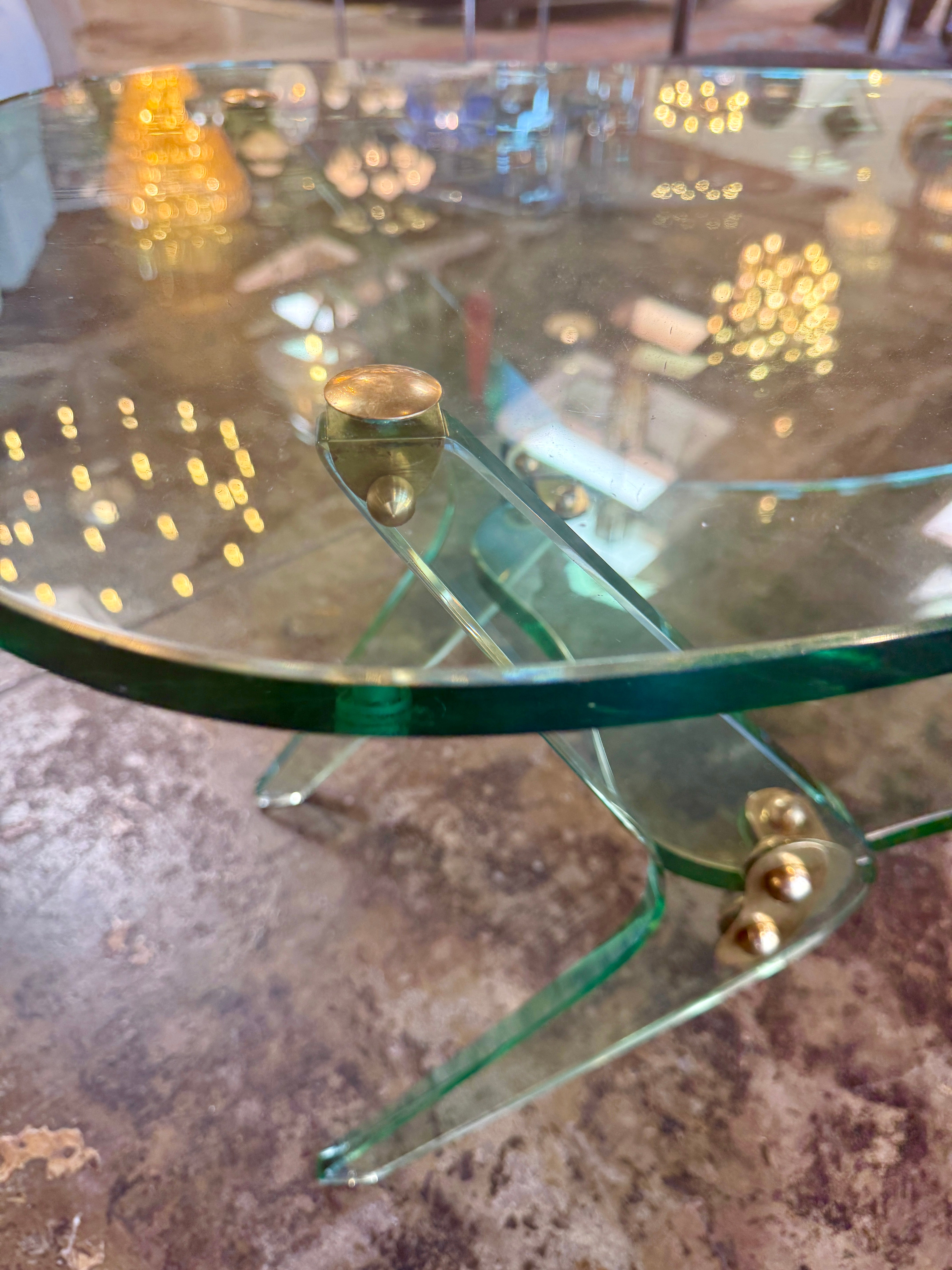 Fontana Arte Sculptural Glass Coffee Table, Italy, 1970s