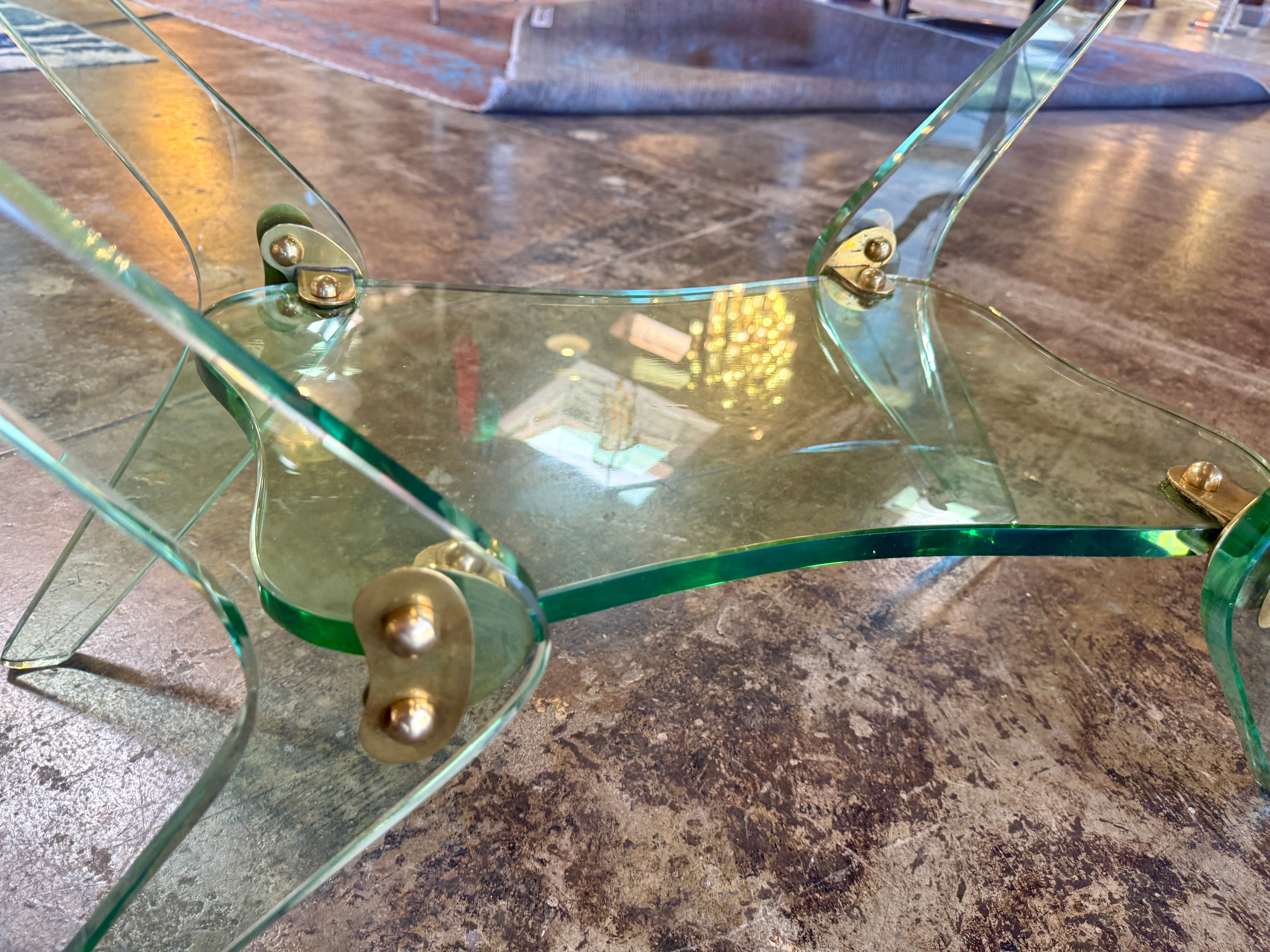Fontana Arte Sculptural Glass Coffee Table, Italy, 1970s