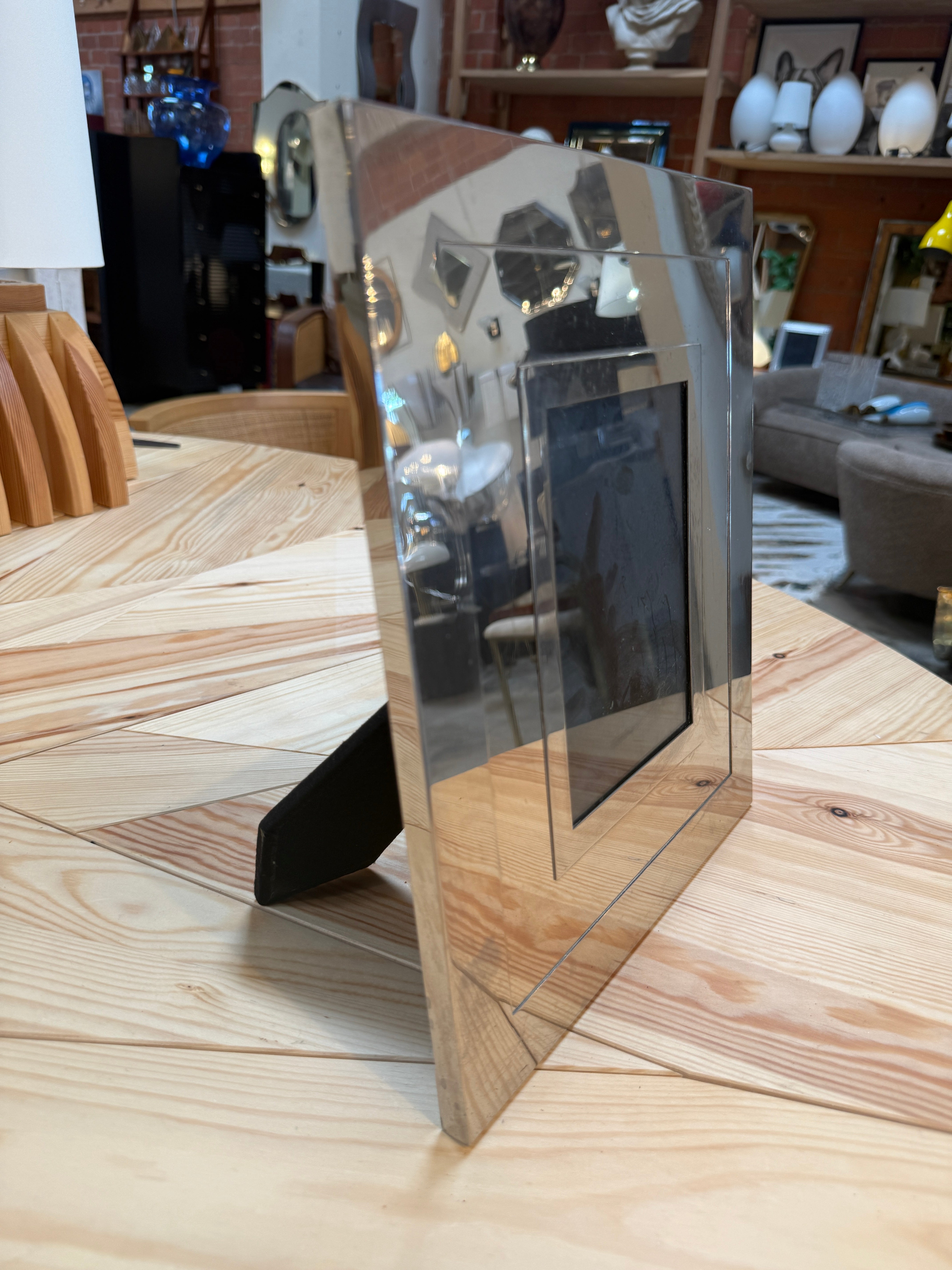 Liwan Polished Metal Picture Frame