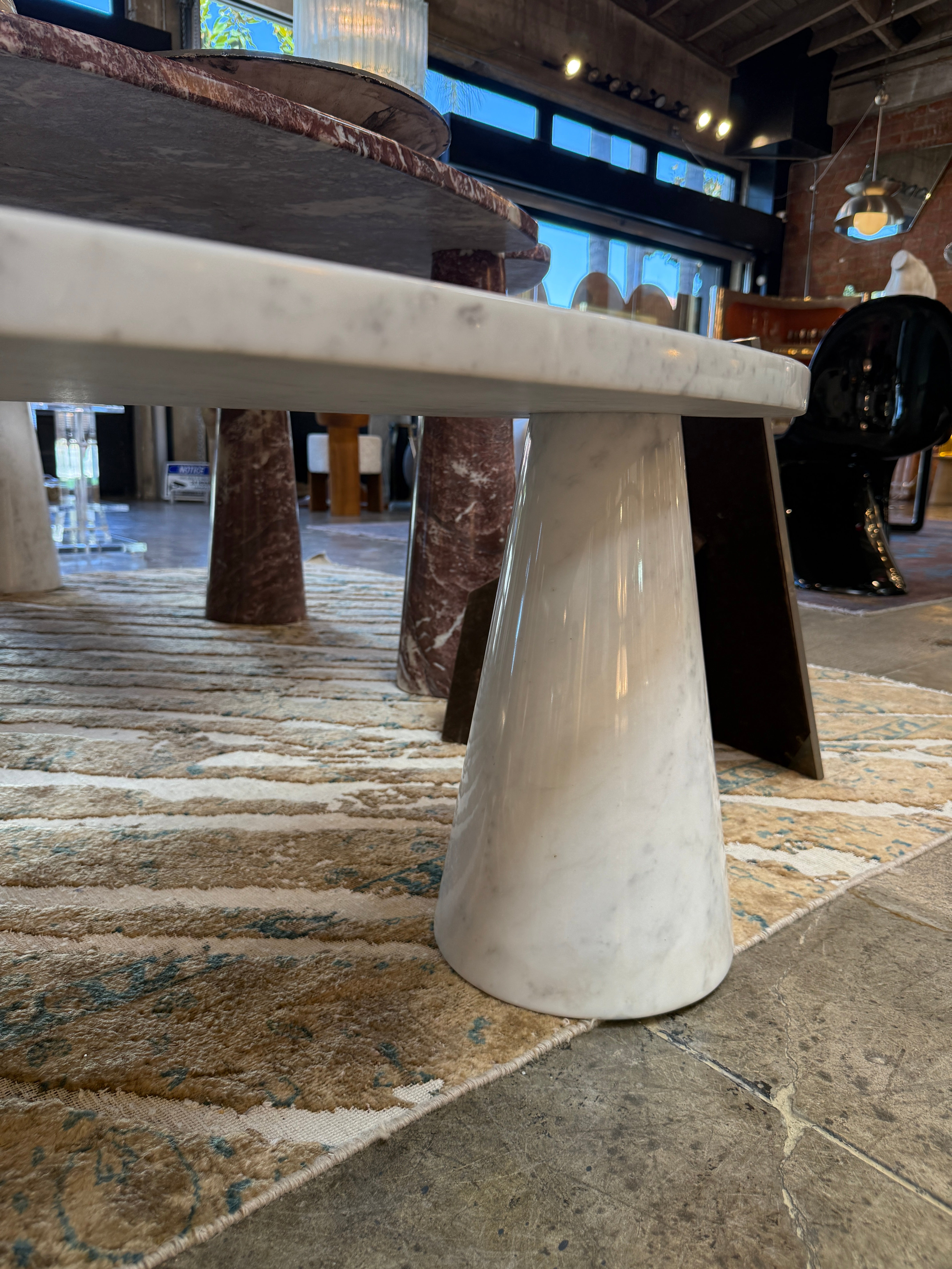 Angelo Mangiarotti “Eros” White Marble Coffee Table, Italy, 1970s