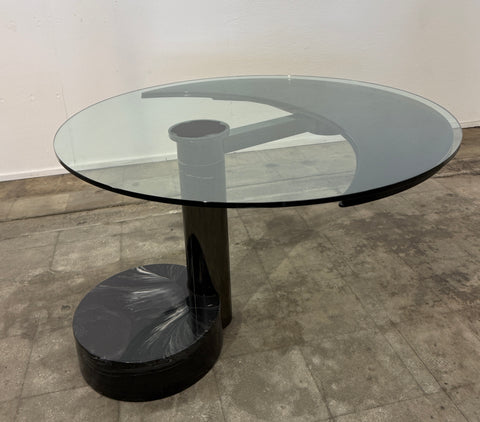 “Moon” Extendable Dining Table by Mario Mazzer for Zanette