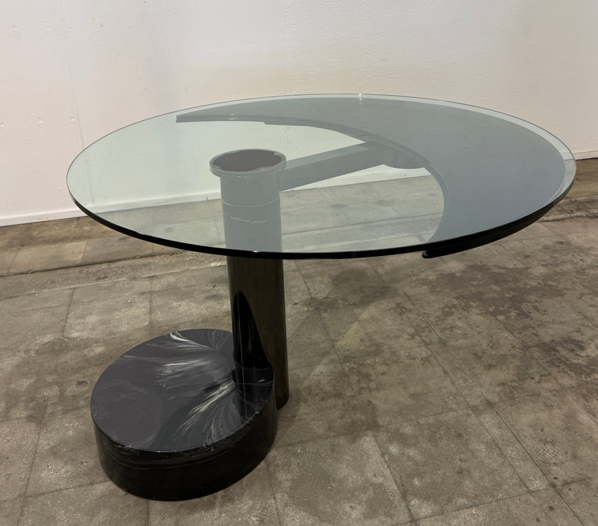 “Moon” Extendable Dining Table by Mario Mazzer for Zanette