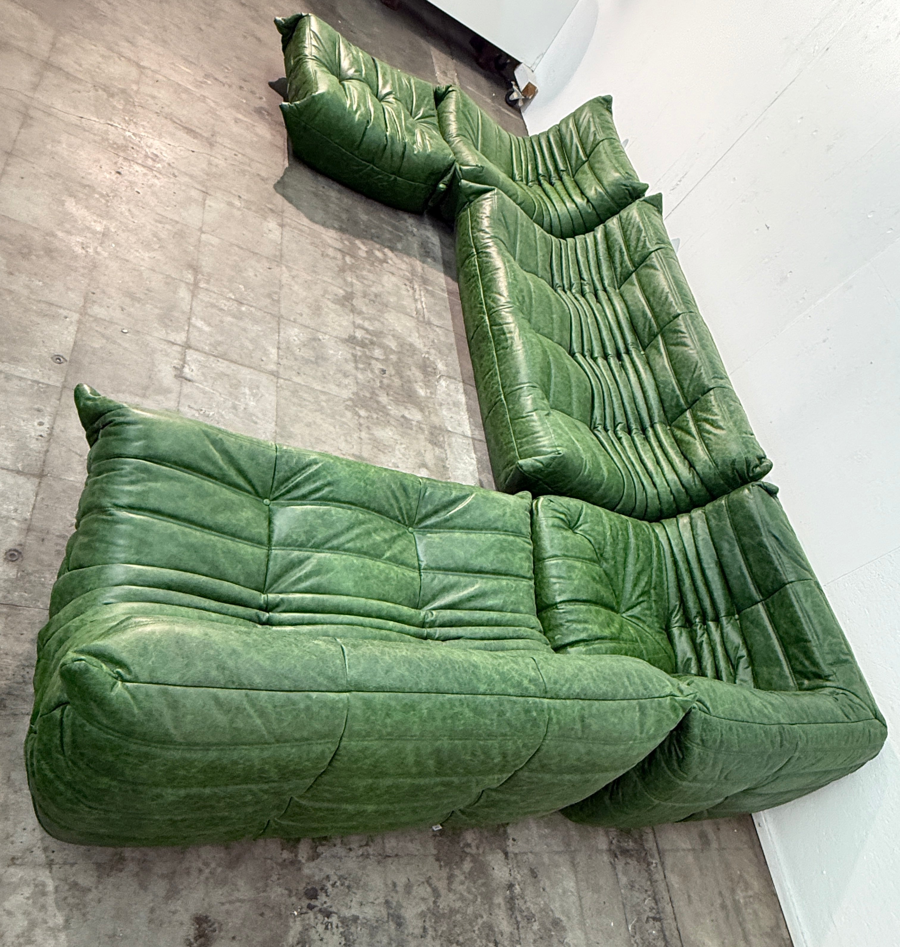 Set of 5 Togo Sofa Set in Emerald Green Leather by Michel Ducaroy for Ligne Roset