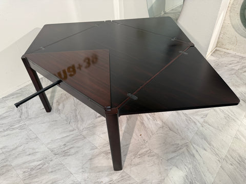 Osvaldo Borsani for Tecno Extension Dining Table in Rosewood