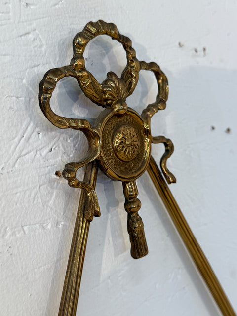 Italian Neoclassical Oval Mirror with Brass Ribbon and Tassel Detailing, 1950s