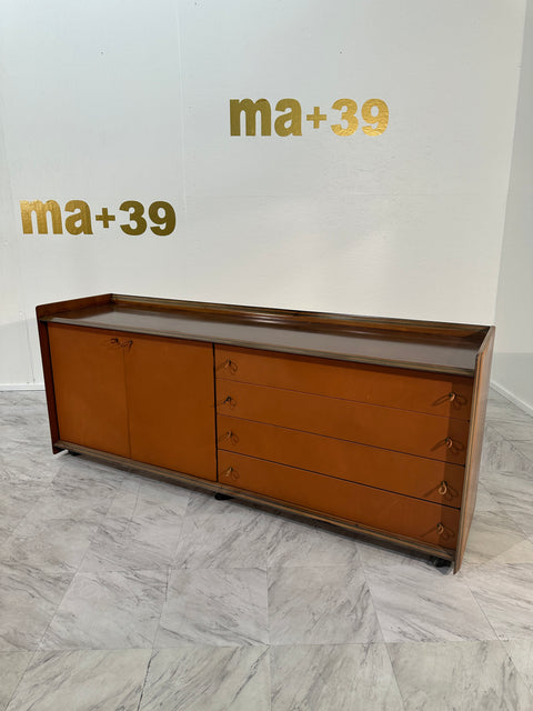 Afra & Tobia Scarpa, Artona Sideboard in Walnut and Leather, Maxalto 1970s