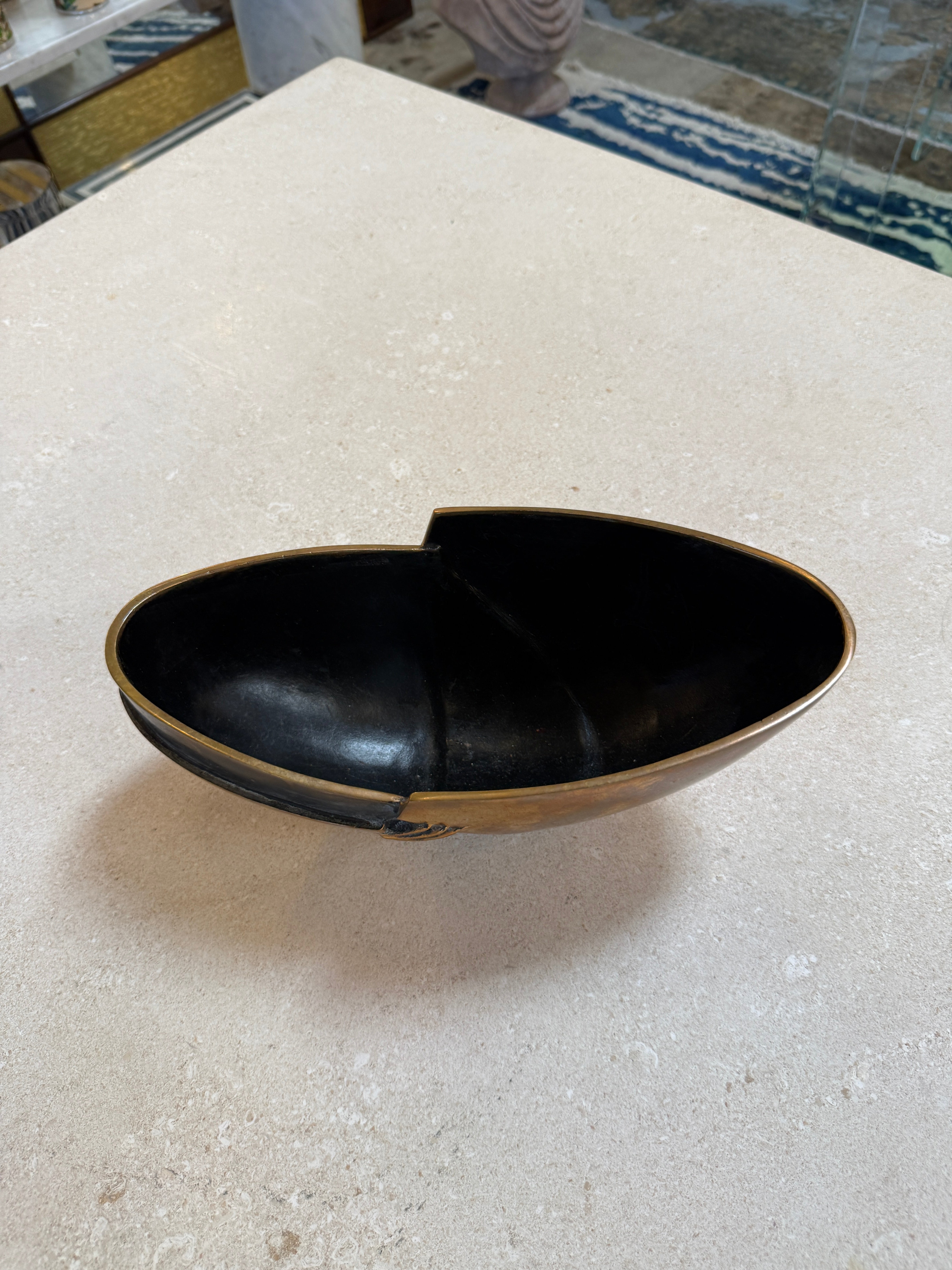 Esa Fedrigolli Sculptural Bowl in Cast Bronze Italy 1970s