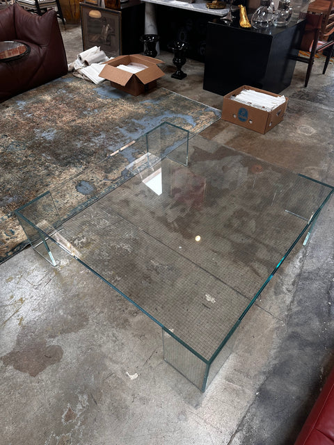 Vintage Italian Oversize Full Glass Coffee Table By Glas Italia 1960