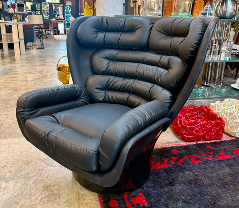 Joe Colombo Swivel "Elda" Leather Lounge Chair