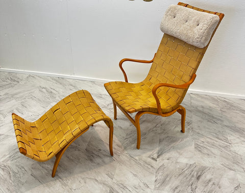 Scandinavian Lounge Chair "Pernilla 1" by Bruno Mathsson, 1940s