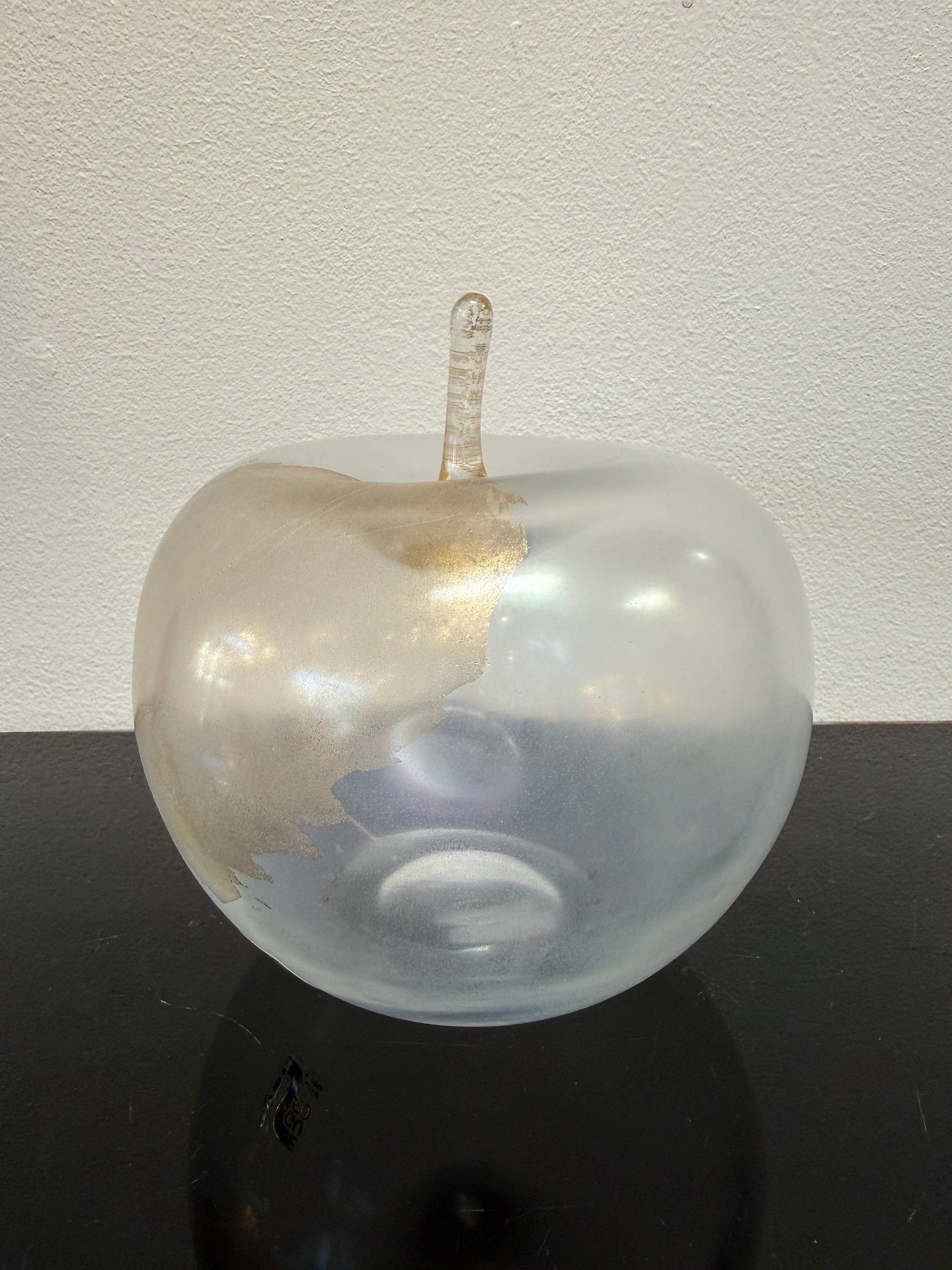 Seguso Apple Sculpture with Gold Leaf, Italy, 1970s