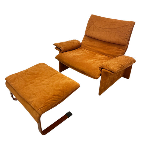 Mid century Italian Saporiti  Lounge Chairs and Ottomans by Giovanni Offredi