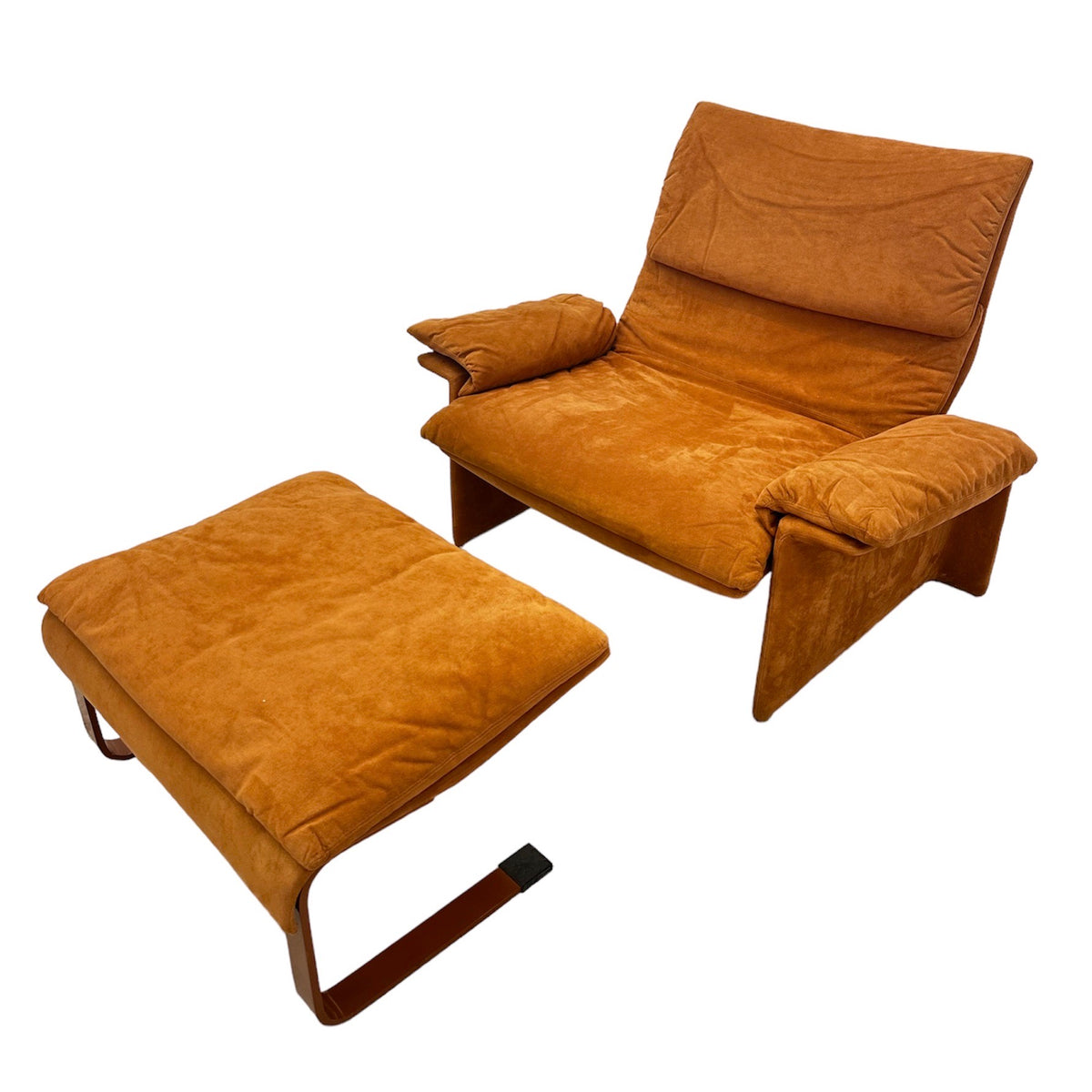 Mid century Italian Saporiti Lounge Chairs and Ottomans by