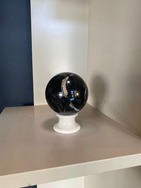 1980 Decorative Italian Marble Sphere