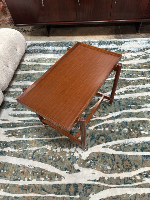 Mid Century Expandable Wood Italian Coffee Table 1980s