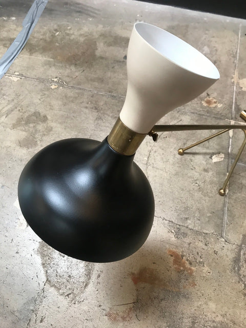 Pair of Mid-Century Stilnovo Adjustable Black/White Table Lamps in Brass, Italy