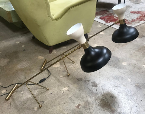 Pair of Mid-Century Stilnovo Adjustable Black/White Table Lamps in Brass, Italy